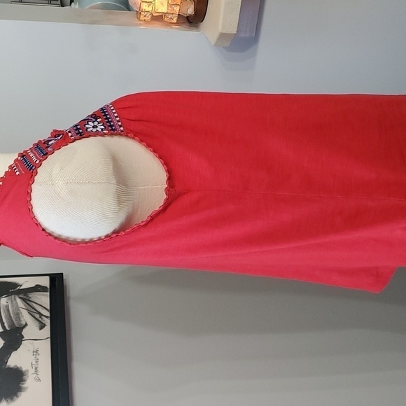 St. John's Bay red Women's top Lovely enbroidery at the top in blue/white Size S - Picture 4 of 9